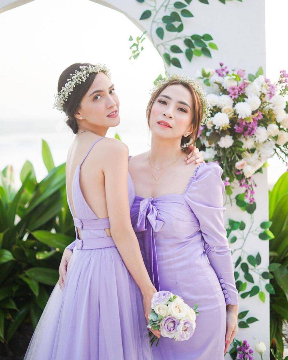 potret Shandy Aulia di pernikahan sahabat (instagram.com/shandyaulia)
