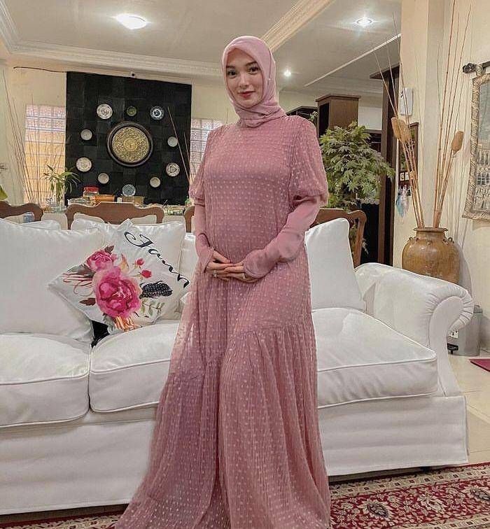 Zaskia Gotik melahirkan anak kedua (instagram.com/zaskia_gotix)