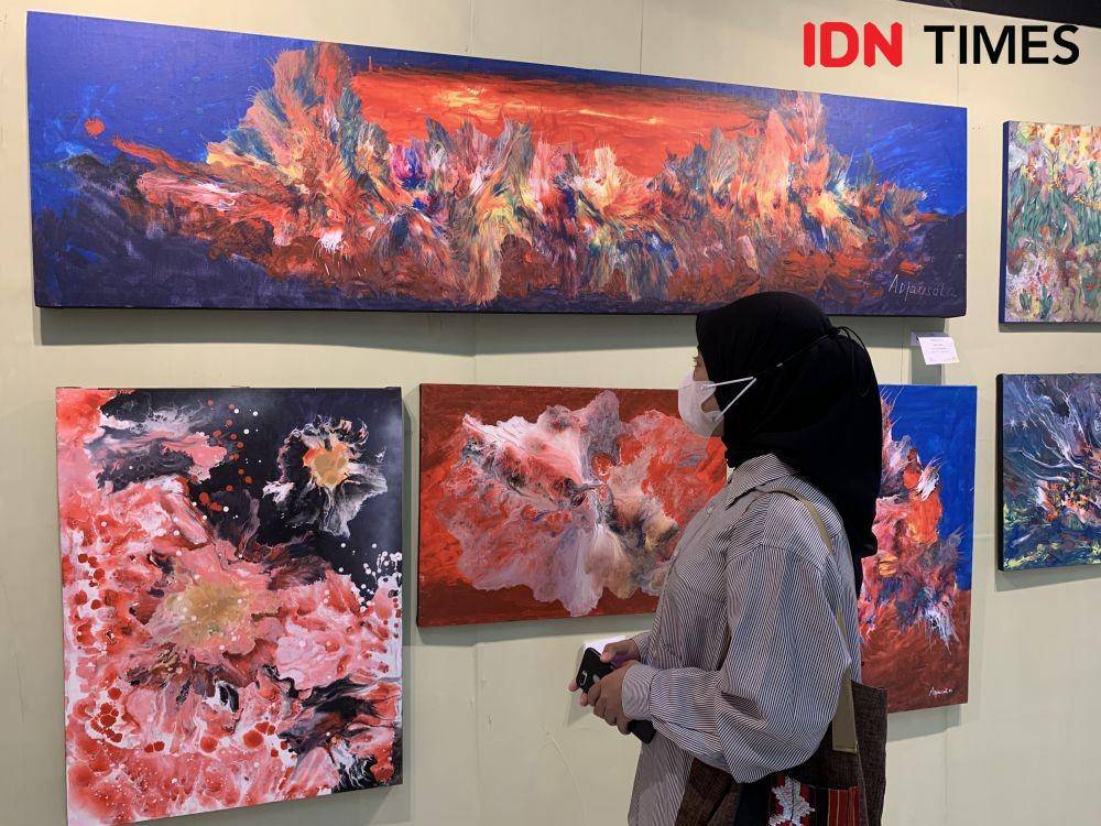 Pameran Seni Rupa Pekan Kebudayaan Daerah Lampung 2022. (IDN Times/Rohmah Mustaurida).