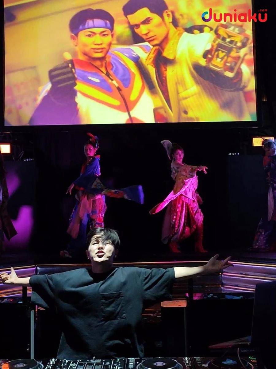 Lagu "Baka Mitai" versi remix di acara SEGA TGS Party (foto duniaku.com/Dimas Ramadhan)