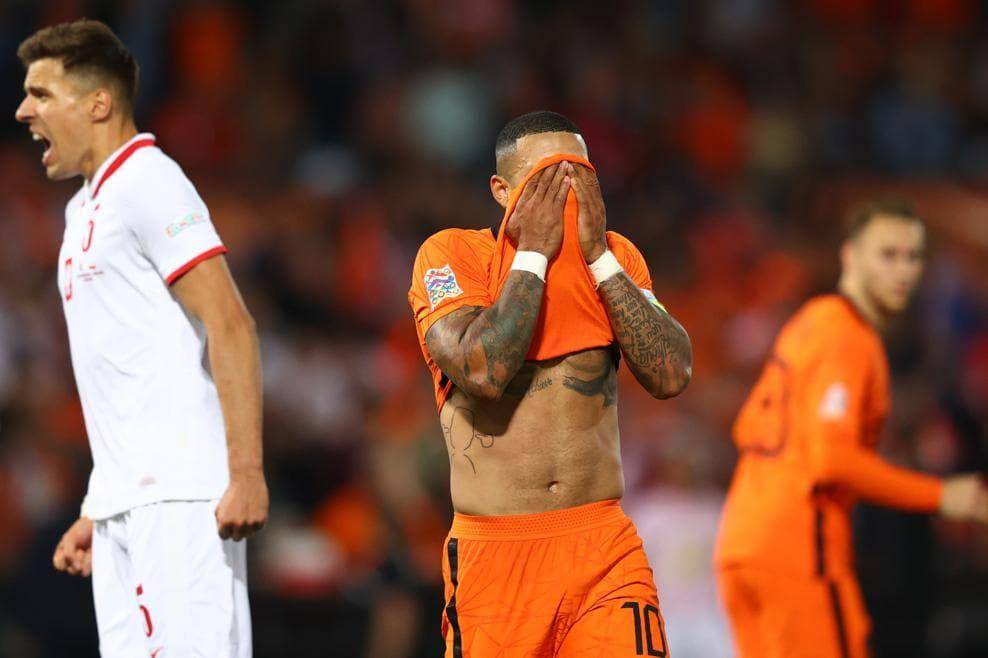 Belanda vs Polandia (editorial.uefa.com)