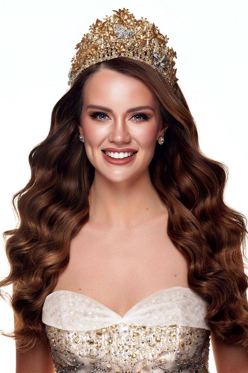 Amber Sidney (missgrandinternational.com)