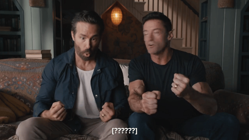 Ryan Reynolds dan Hugh Jackman berbicara. (twitter.com/VancityReynolds)