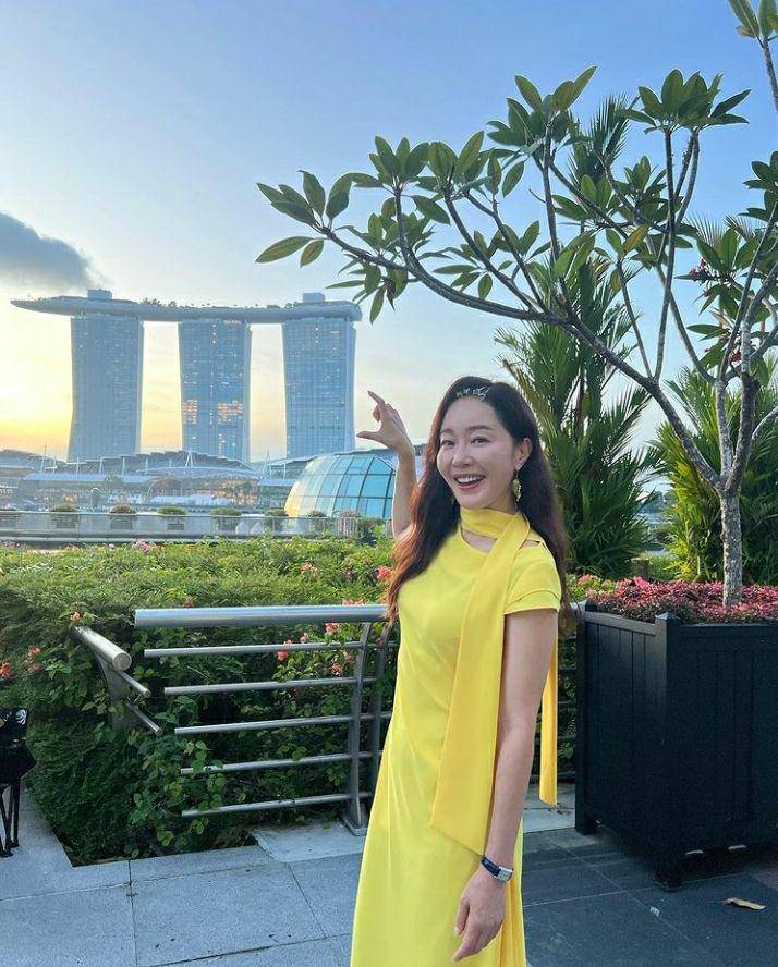 Uhm Ji Won di balik layar Little Women (instagram.com/umjeewon)