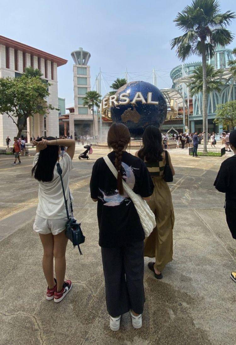 Tiara, Keisya dan Ziva waktu ke Singapura buat kerja bareng (instagram.com/zivamagnolia)