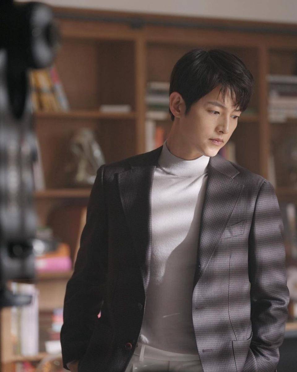 Song Joong Ki (instagram.com/hi_songjoongki)