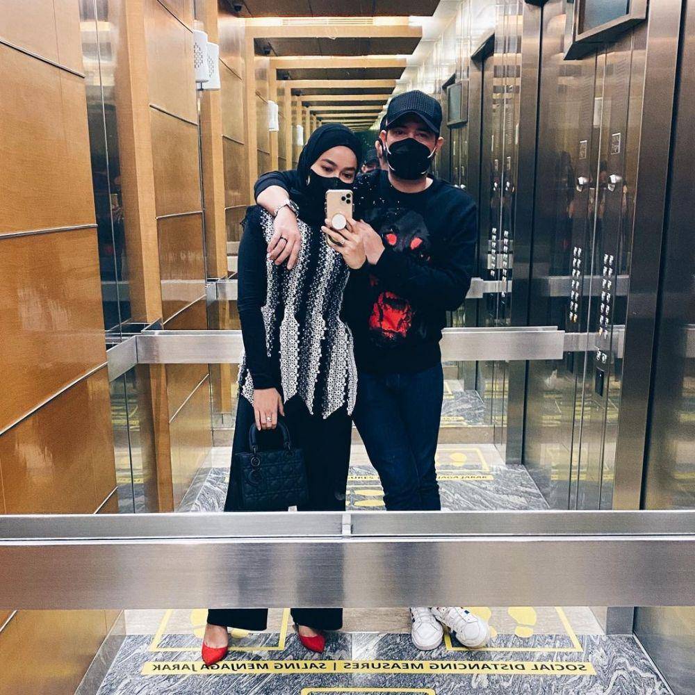 Aryani Fitriana dan suami (instagram.com/aryanifitriana24)