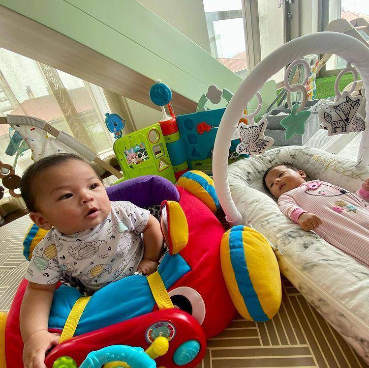 Baby Izz dan Mikaila (instagram.com/yorafebrina)