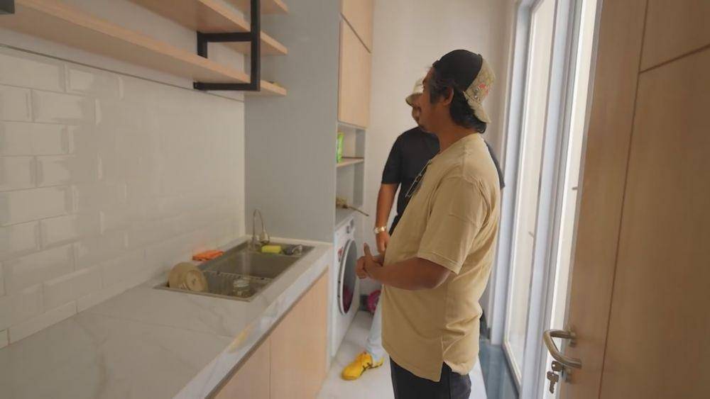 rumah baru Ndarboy Genk (youtube/Dodit Mulyanto)
