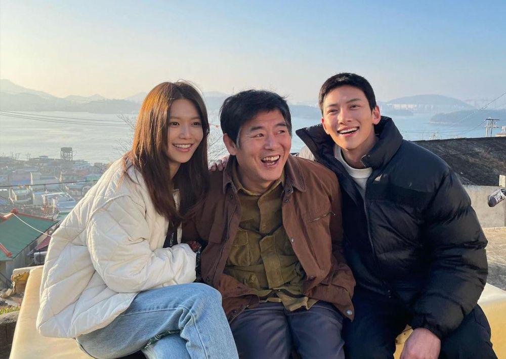 12 Drakor 2022 yang Dibintangi Pemeran If You Say Wish Upon Me
