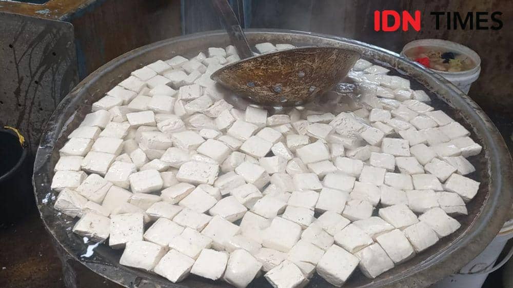 Perajin tahu di Mojosongo, Solo. (IDN Times/Larasati Rey)
