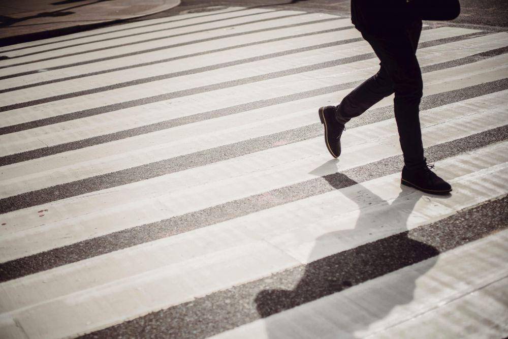 Ilustrasi zebra cross (pexels.com/Ketut Subiyanto)