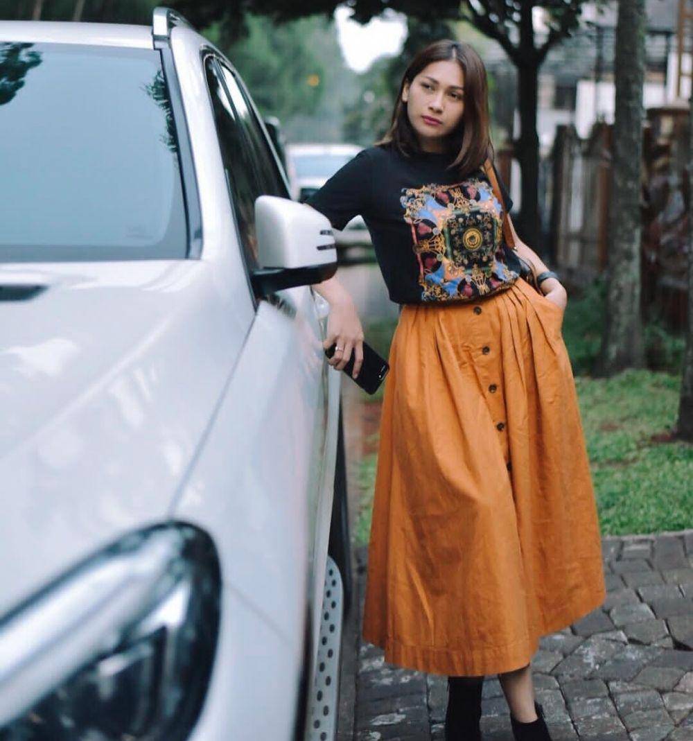 Tata Janeeta (instagram.com/tatajaneetaofficial)
