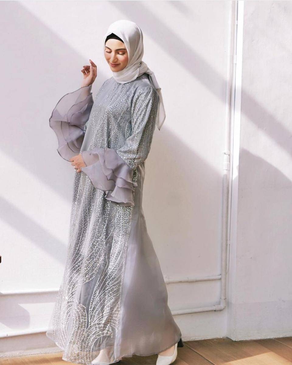 Selebgram Munira Agile (instagram.com/miraagile)