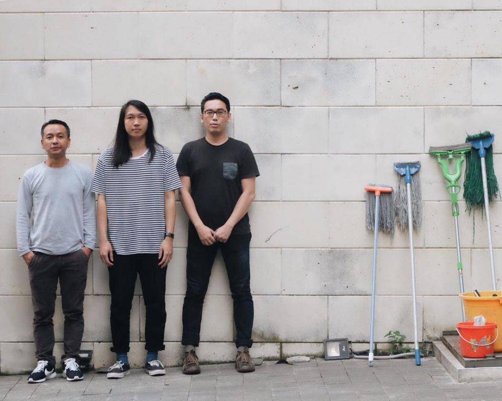 10 Lirik Lagu Efek Rumah Kaca Paling Populer, Penuh Makna
