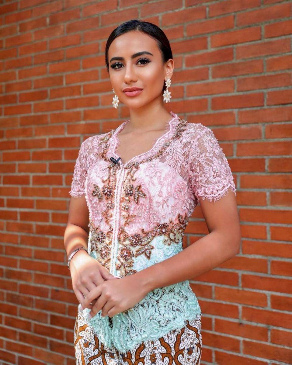 Karina Fariza Basrewan (Instagram.com/karinabasrewan)