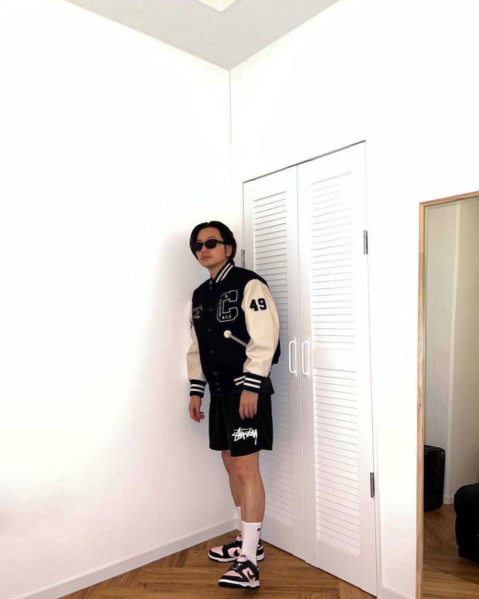 Lee Dong Hwi (instagram.com/dlehdgnl)