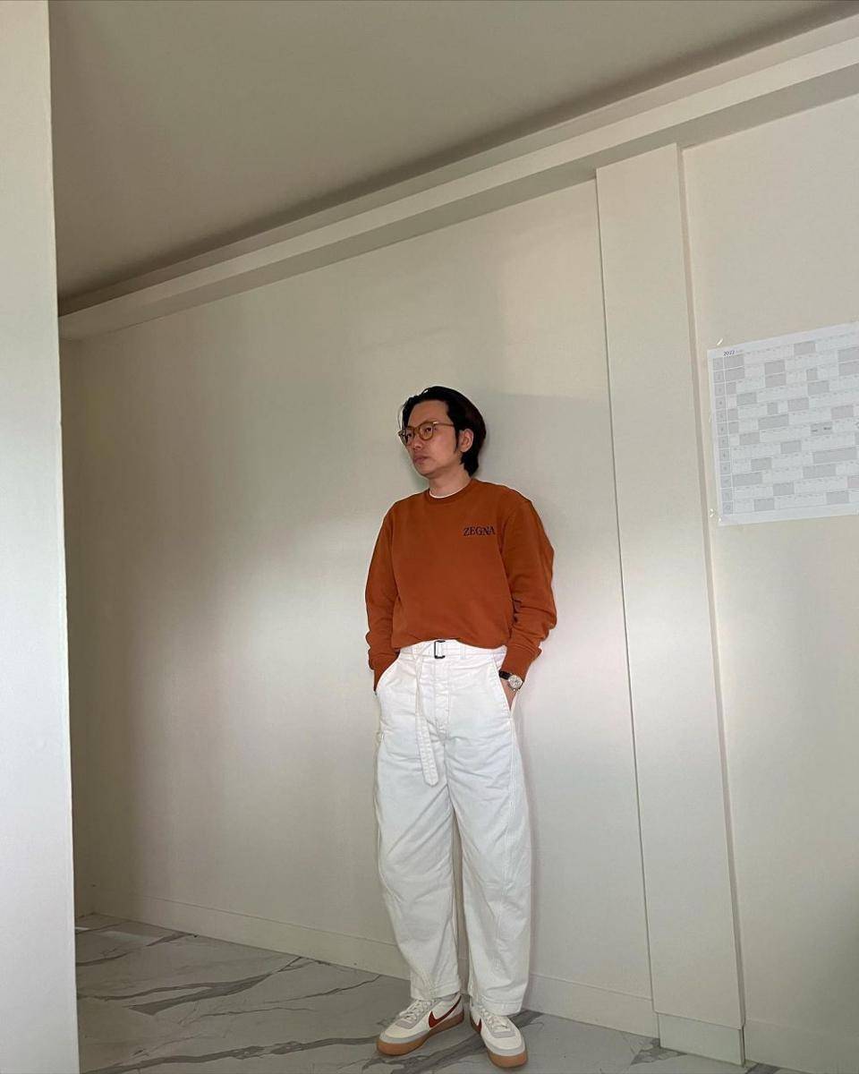 Lee Dong Hwi (instagram.com/dlehdgnl)