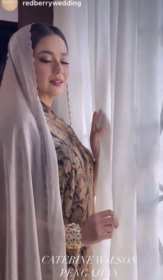 pengajian jelang akad nikah Catherine Wilson (instagram.com/redberrywedding)