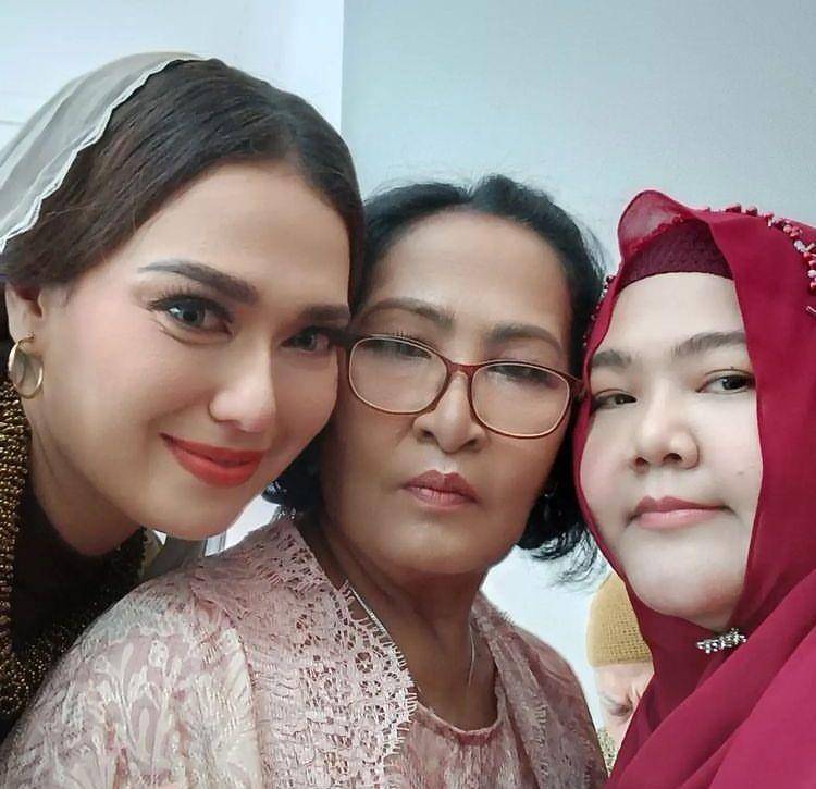 pengajian jelang akad nikah Catherine Wilson (instagram.com/redberrywedding)