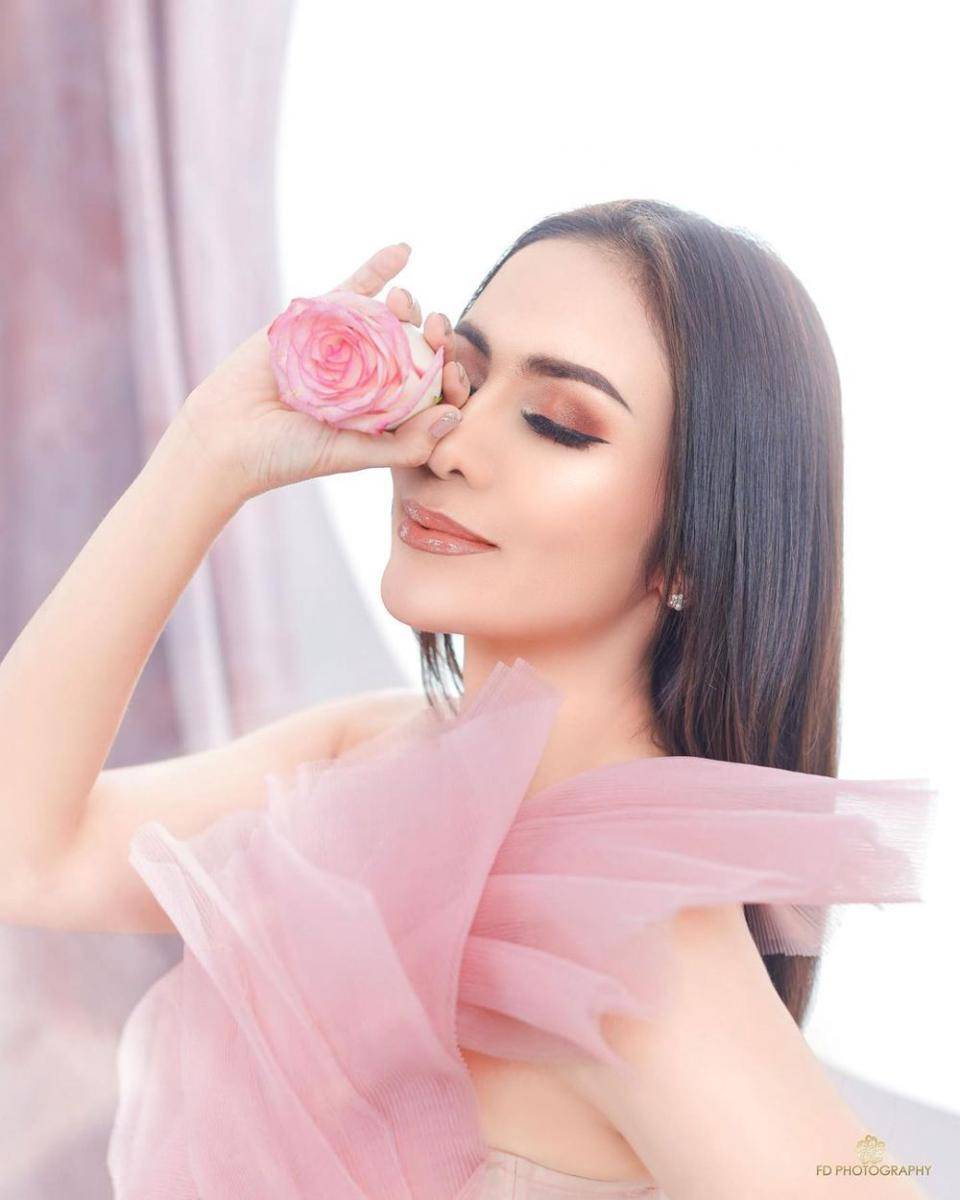 pemotretan Momo eks Geisha (instagram.com/fdphotography90)