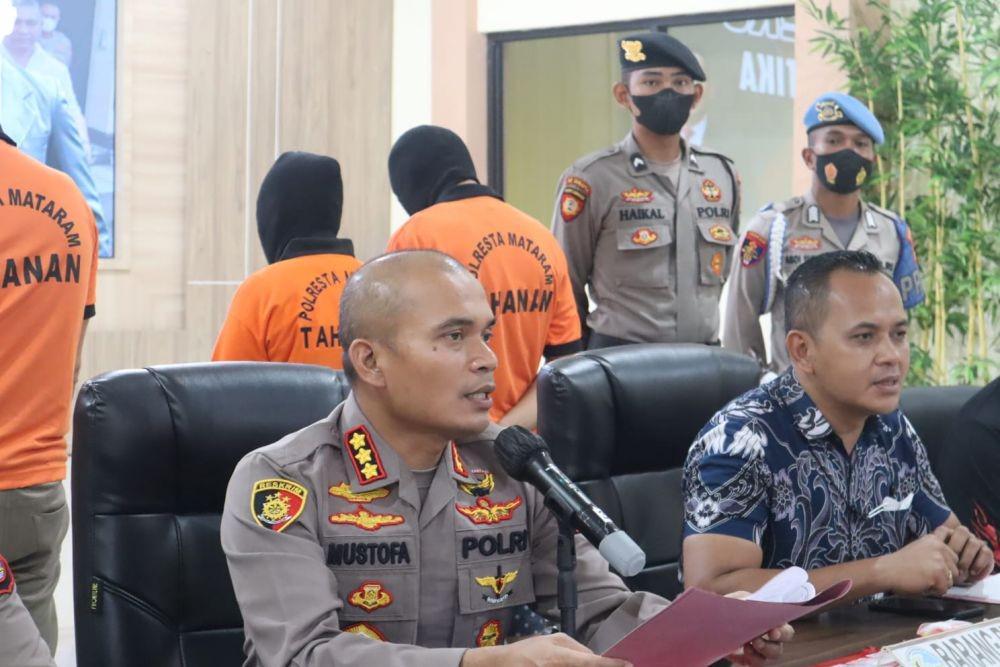 Pasangan Suami Istri Kompak Jadi Bandar Narkoba di Kota Mataram