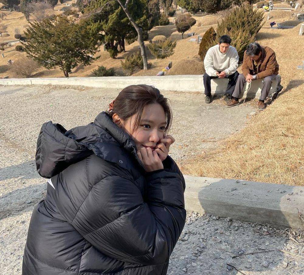 potret keakraban cast if you wish upon me (instagram.com/sooyoungchoi)