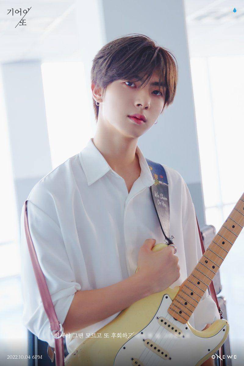 potret ONEWE untuk comeback bertajuk "Still Here" (twitter.com/official_ONEWE)