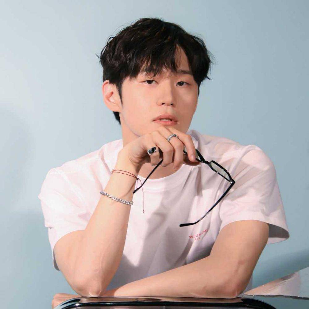 Lee Hak Joo (instagram.com/smcnc_artists)
