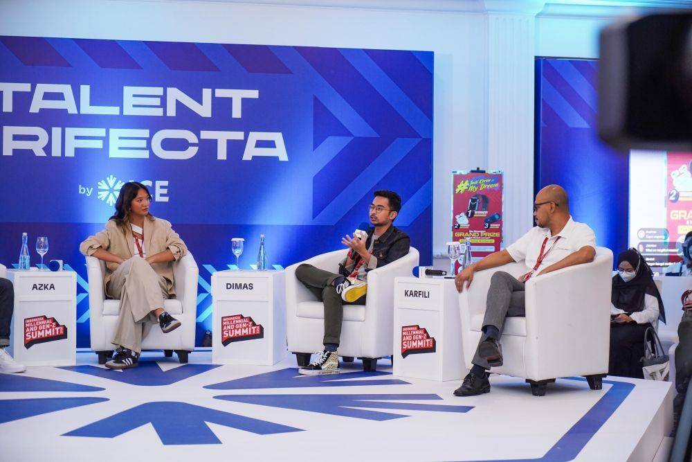 Den Dimas saat di panggung Talent Trifecta (Dok. IDN Media)