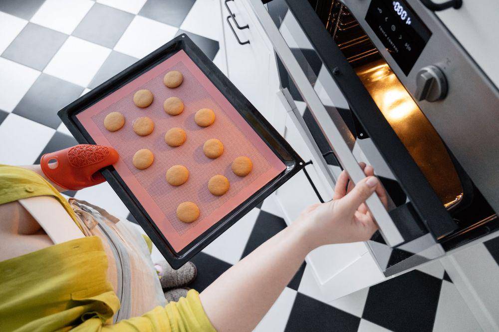 ilustrasi cookies (pexels.com/SHVETS Production)