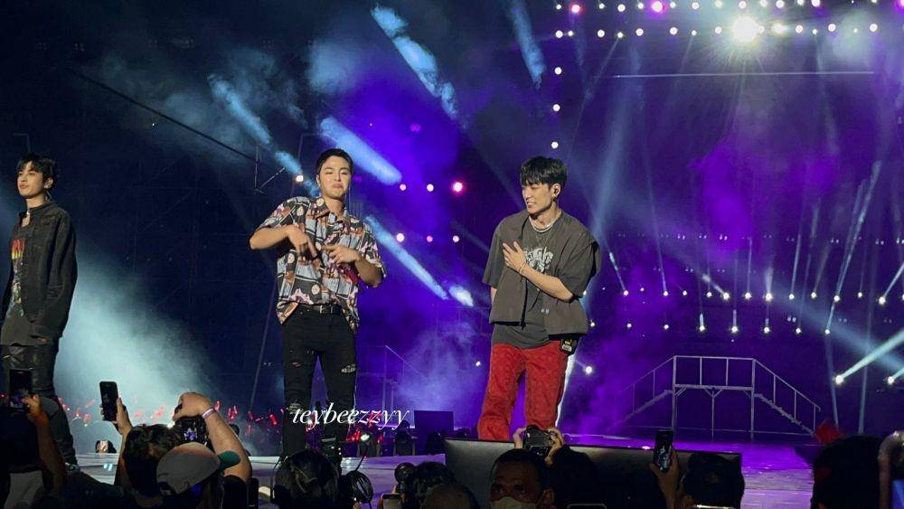 iKON di JISPHORIA (twitter.com/teybeezzyy)