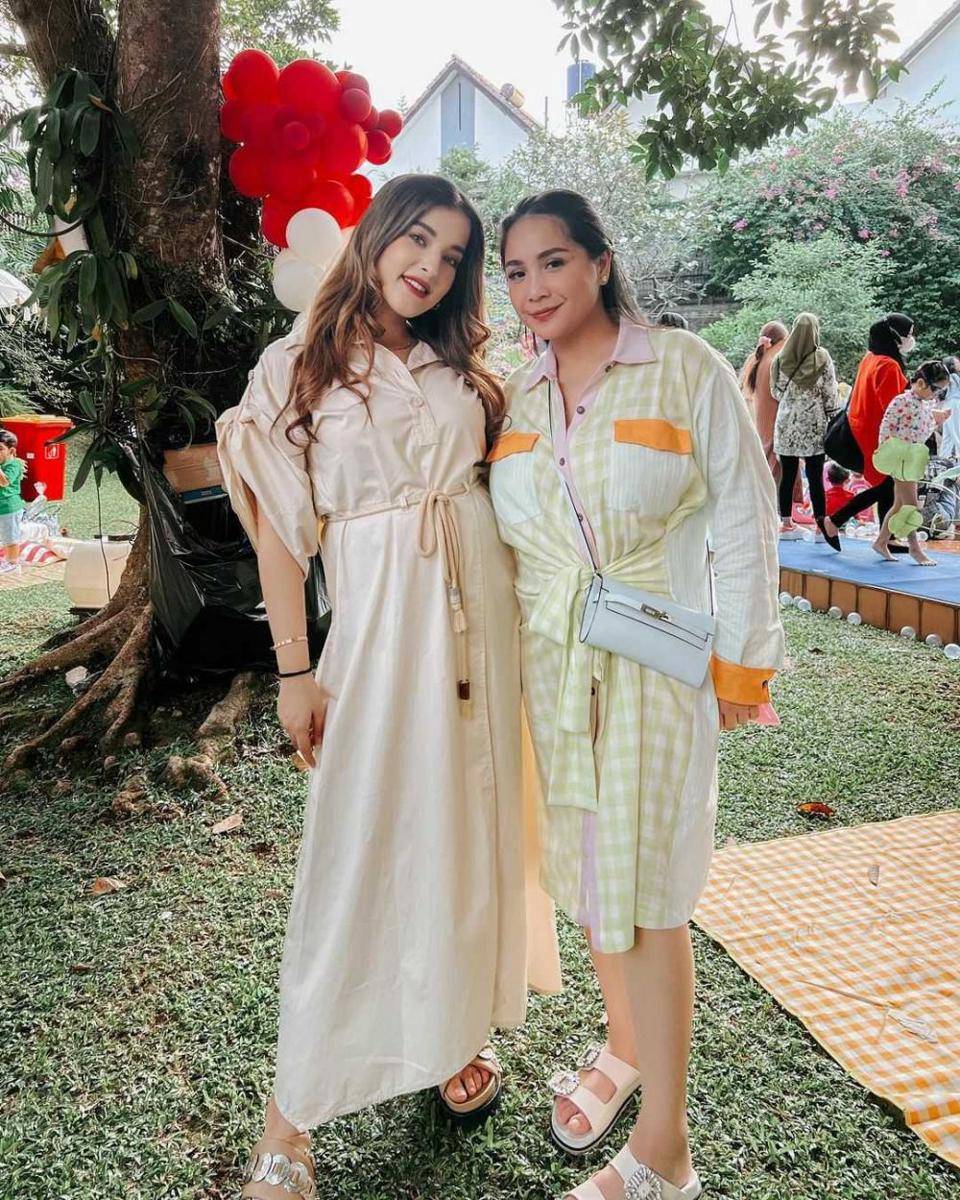 OOTD Dress (instagram.com/tasyafarasya)