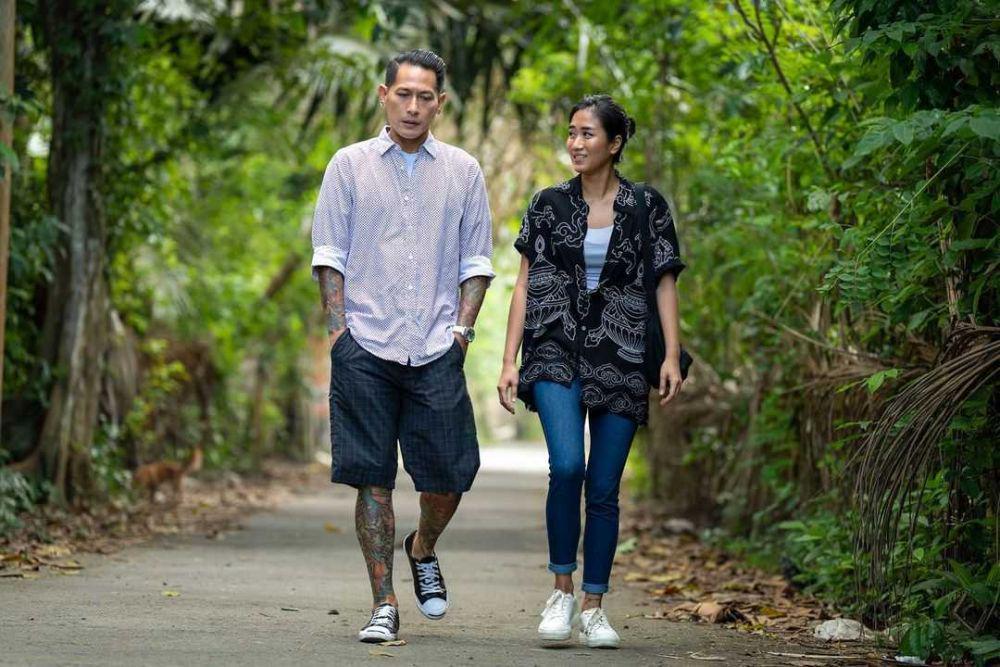 Di Luar MasterChef, 10 Potret Kebersaman Chef Juna dan Renatta