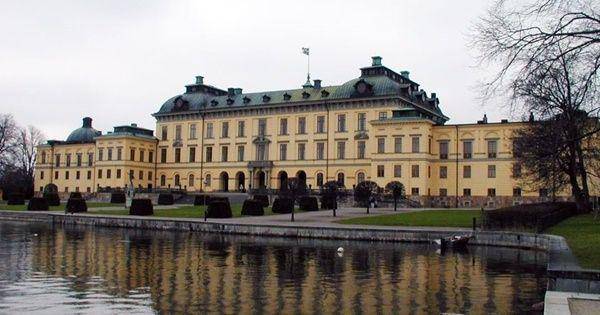 Royal Domain of Drottningholm (instagram.com/takayuki.terai.5)