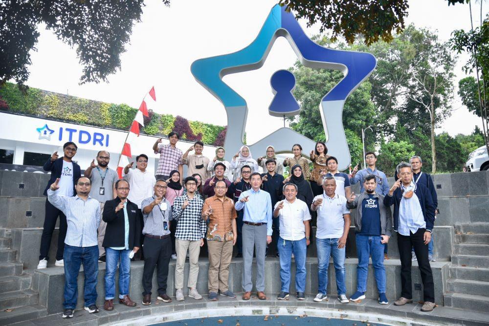 Telkom-ITDRI bersama MIT Gelar Research and Innovation Internasional
