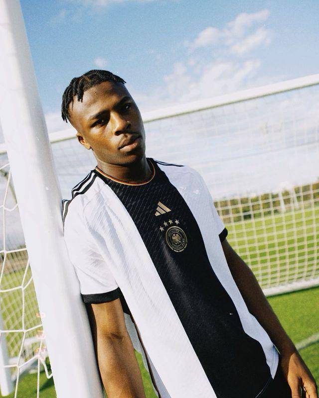 Armel Bella-Kotchap berseragam Timnas Jerman (instagram.com/armel.bella82)