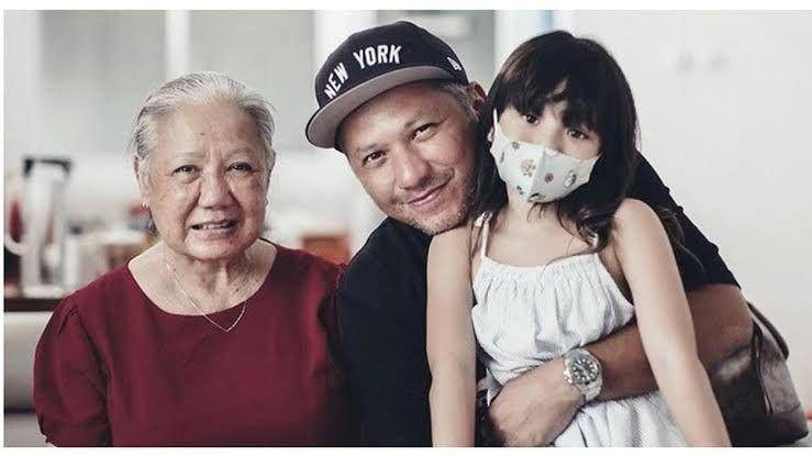 Kenangan Gading dan ibu kandung (instagram.com/gadiiing)
