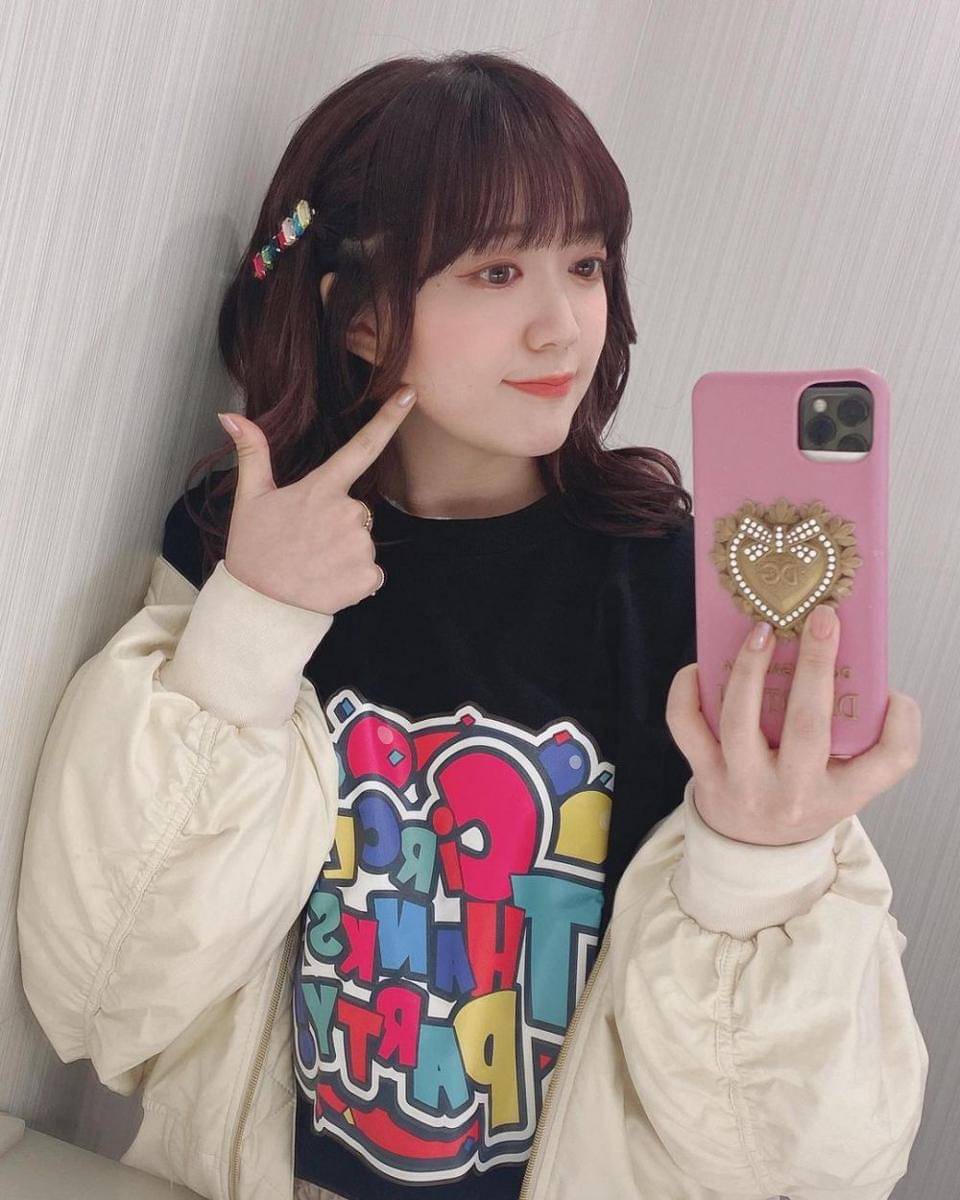 Ayasa Itou (instagram.com/ayasacream)