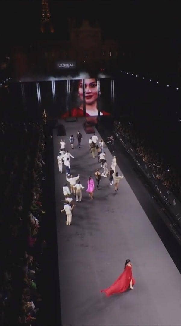 Ariel Tatum Paris Fashion Week (instagram.com/lorealparis)