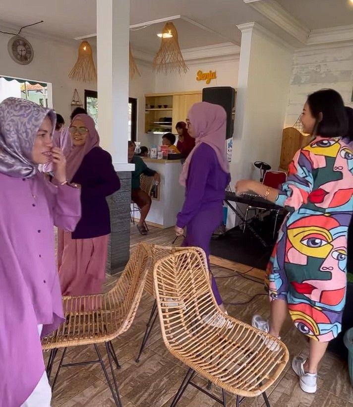 ulang tahun ayah Glenca (Instagram.com/glencachysaraofficial)