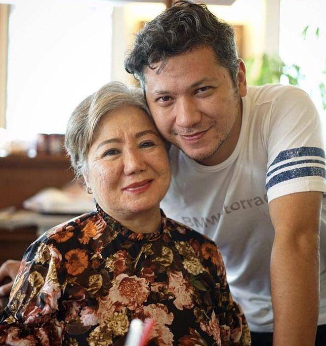 Kenangan Gading dan ibu kandung (instagram.com/gadiiing)