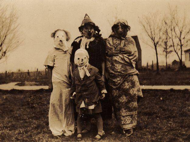 potret kostum Halloween di masa lalu (imgur.com/user/Dustyblue)