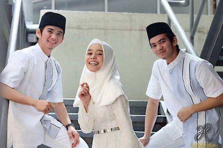 Lesti rizky 2r (instagram.com/da2_ridho)