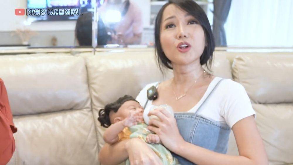 Lucinta Luna momong Moana (youtube.com/ricisofficial1795)