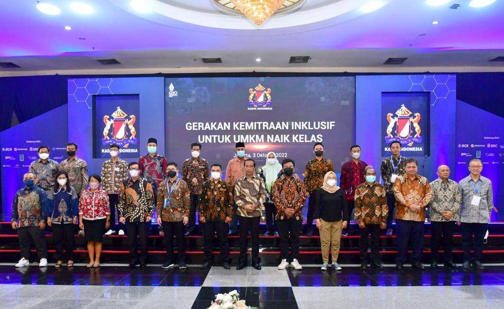 Presiden Jokowi resmikan Gerakan Kemitraan Inklusif untuk UMKM Naik Kelas pada Senin (3/10/2022). (dok. Kadin Indonesia)