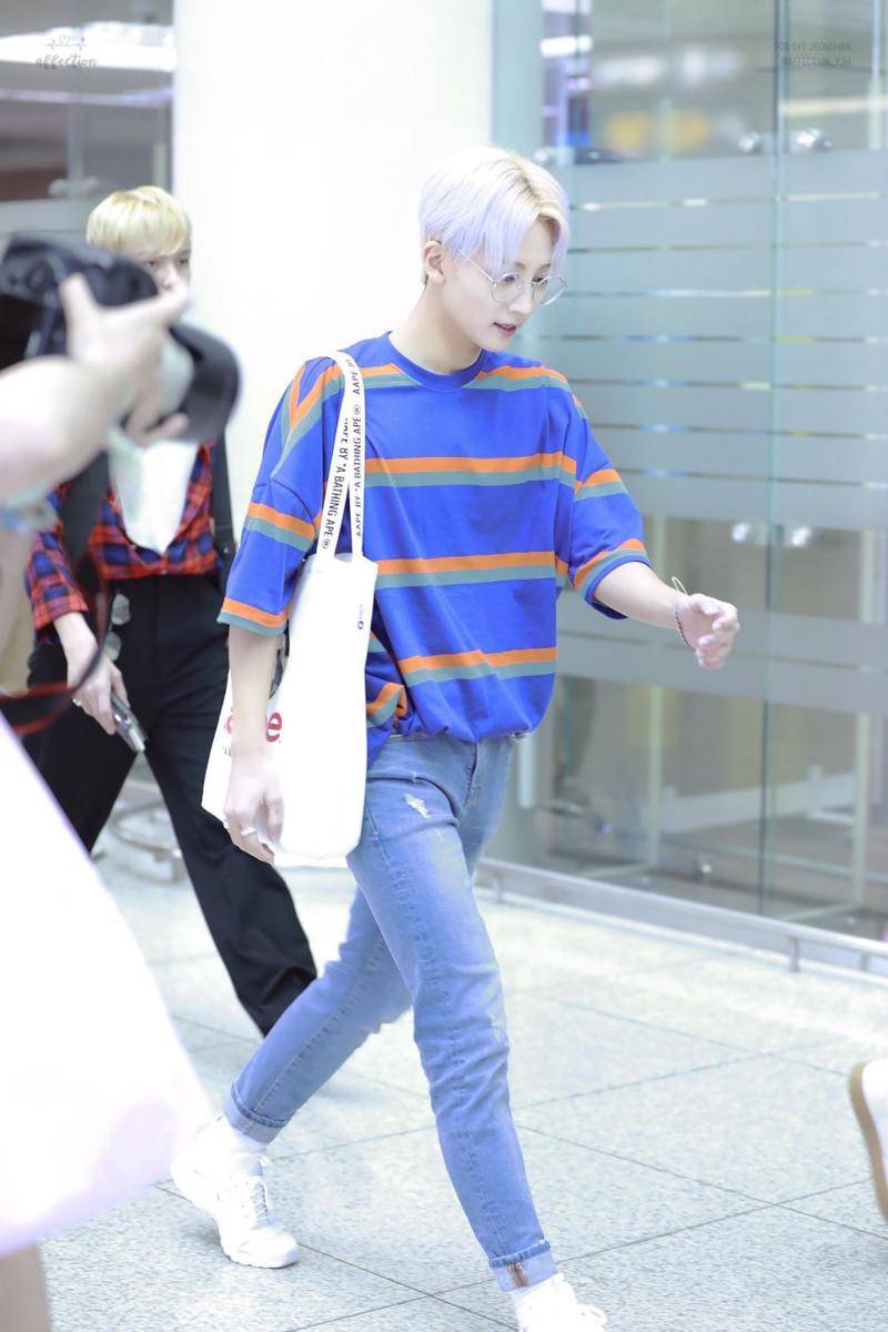 Jeonghan Seventeen (twitter.com/caratwinkle_)