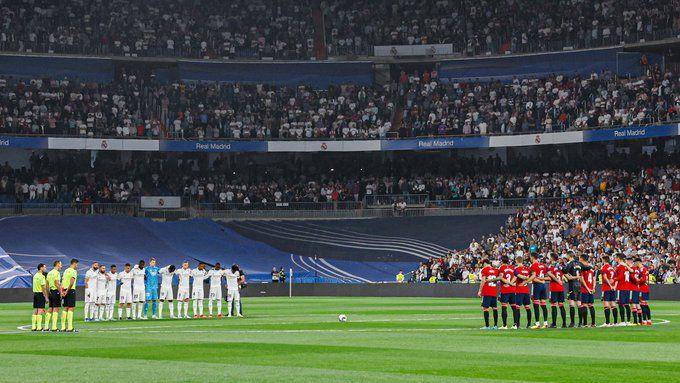 potret mengheningkan cipta pada laga Real Madrid vs Osasuna (twitter.com/realmadriden)