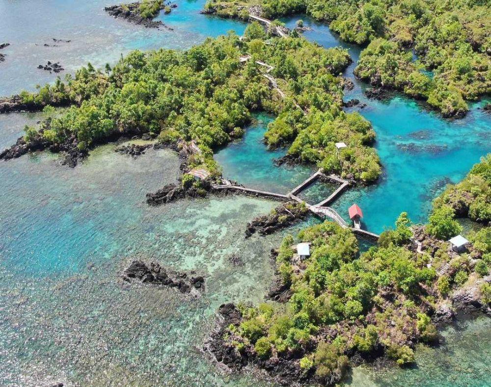 5 Pesona Tanjung Bongo yang Dijuluki Miniatur Raja Ampat, Indah!