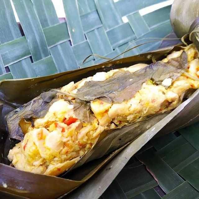 pepes tempe tahu (instagram.com/nabiilahsnack)